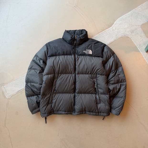 노스페이스 그레이 눕시 패딩