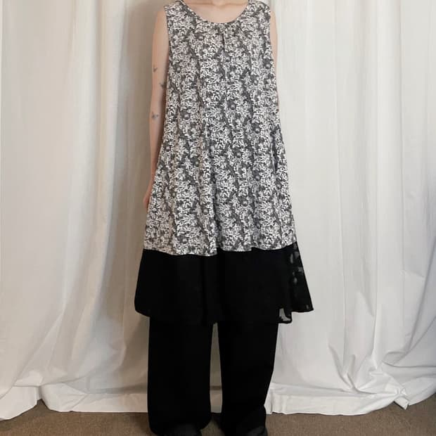 Pattern Long Sleeveless – Dark Gray