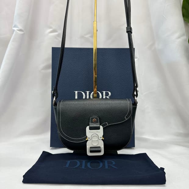 [정품] 디올 새들 미니 플랩 메신저백