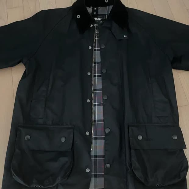 [40] 바버 뷰포트 왁스 자켓 블랙