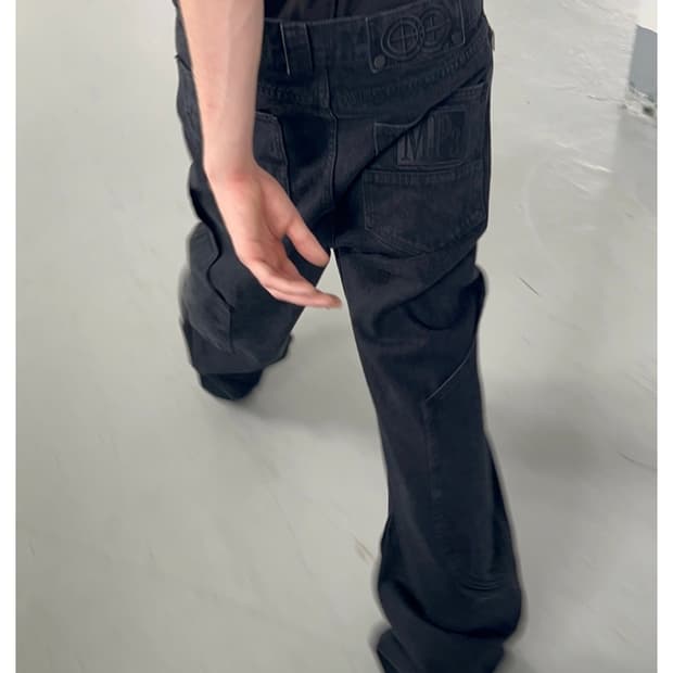 플라스틱 프로덕트 MPa CALF POCKET PANTS