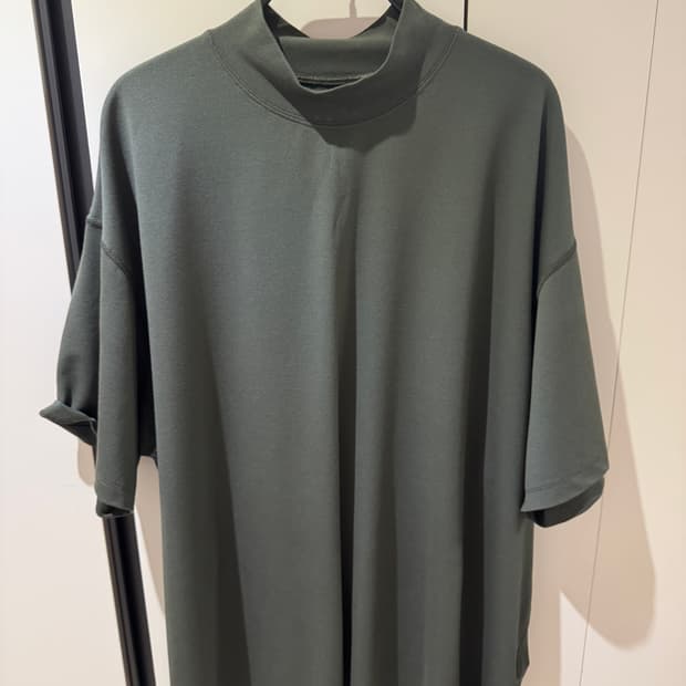 요코사카모토) 24ss 카키 모크넥 티셔츠 3