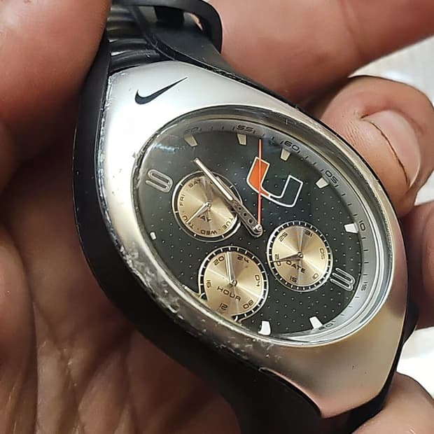 나이키 시계 트라이액스 Nike Triax Swift
