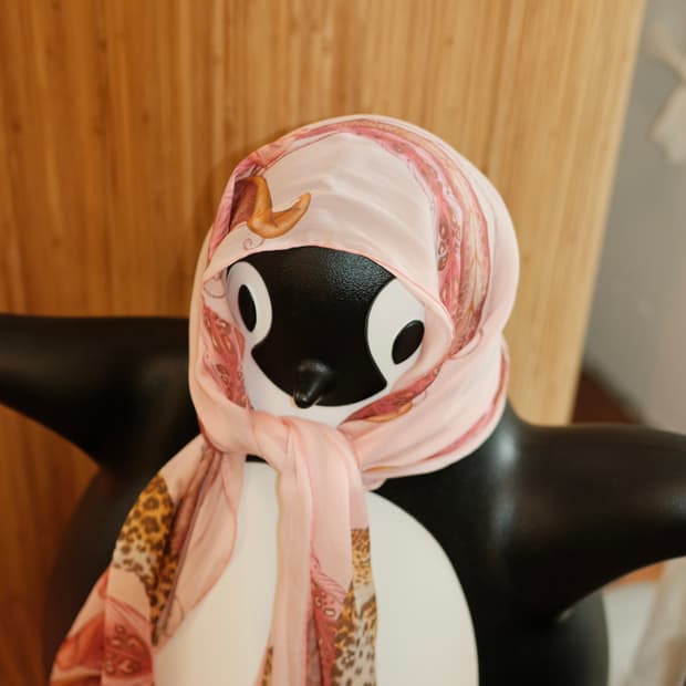 페레가모 실크 스카프