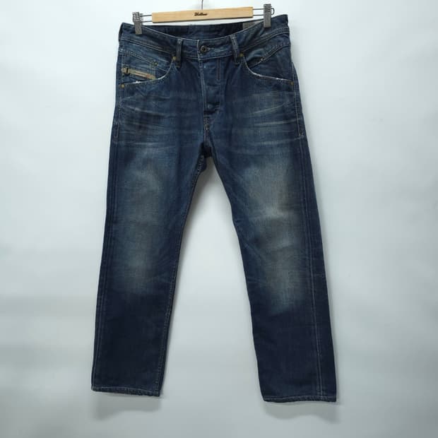 디젤 벨더(BELTHER) 슬림 테이퍼드 청바지 (32)