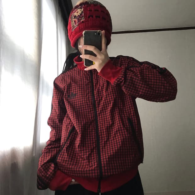 아디다스 레드 체크 빅파이어버드 윈드브레이커