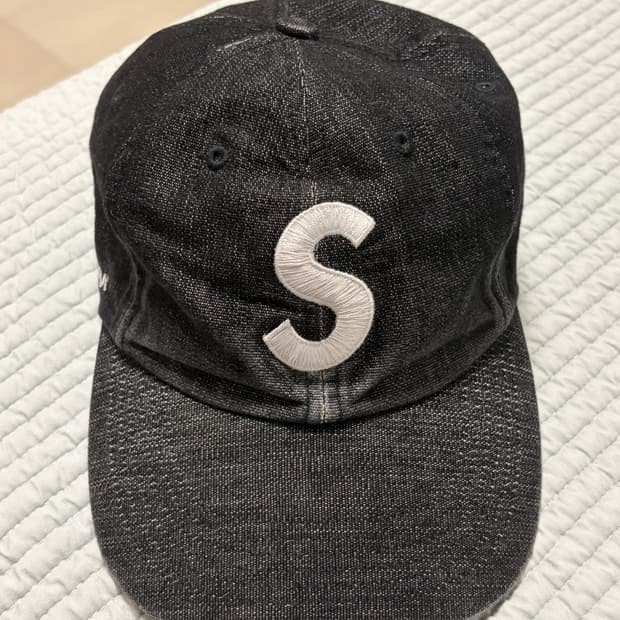 슈프림 코듀라 s로고