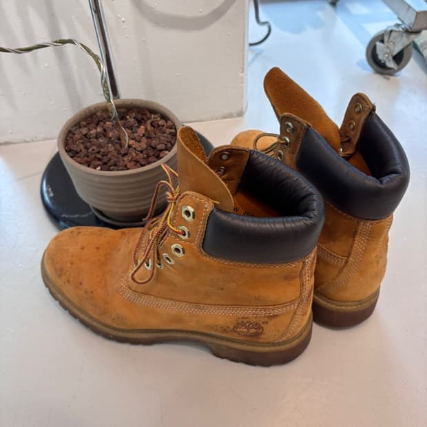 Vintage Timberland Shoes