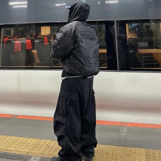 논노드 사이드 집 카고 팬츠 