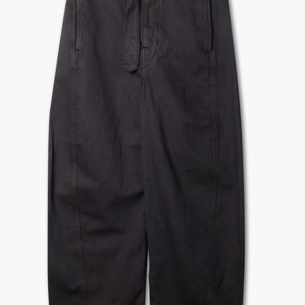 [L] 르메르 트위스트 벨티드 팬츠 징크 zinc 판매합니다