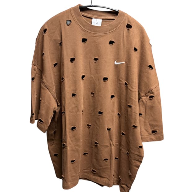 자크뮈스 x 나이키 스우시 티셔츠 브라운 L
