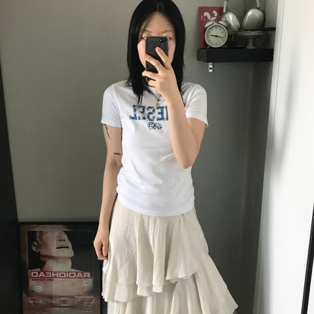 디젤 중앙 프린팅 화이트 반팔티