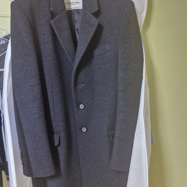 앤더슨벨 헤링본 싱글코트 팝니다