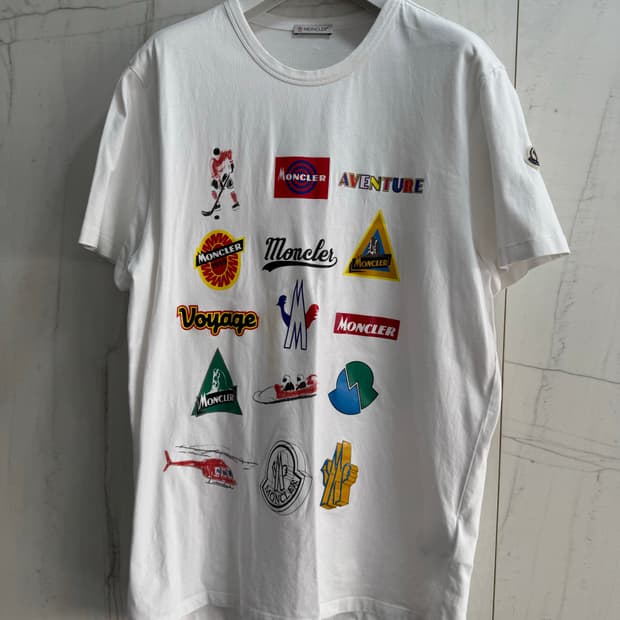 몽클레어 그래픽 반팔 티셔츠