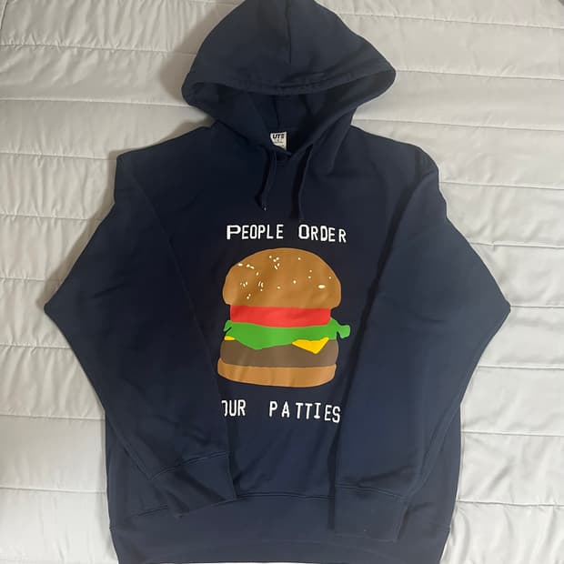 유니클로 스폰지밥 게살버거 후드티 m