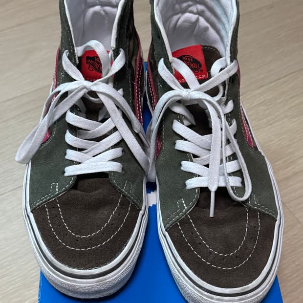 반스 x 에이프 스케이트 하이 볼트 카키