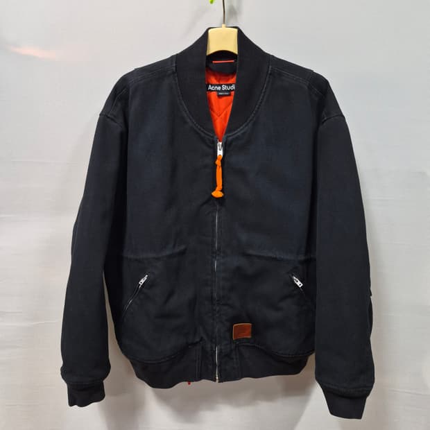 아크네 스튜디오 코튼 봄버 자켓 남성M 110