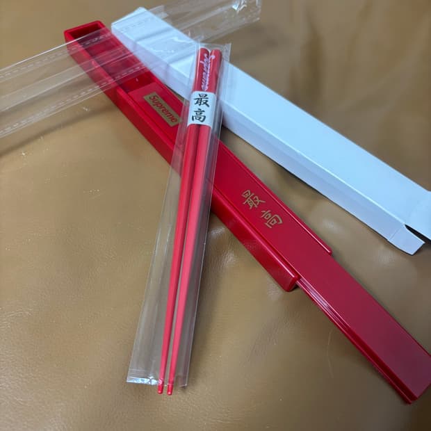 슈프림 젓가락 세트 레드 미사용품 소품