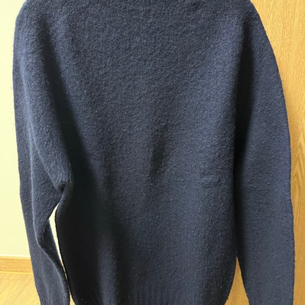 하울린 쉐기독 네이비 m 사이즈 판매합니다