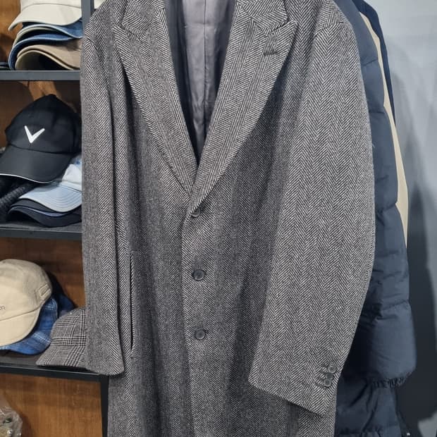 Massimo Dutti)) 헤링본 남성 모직코트 105~110 상태좋음