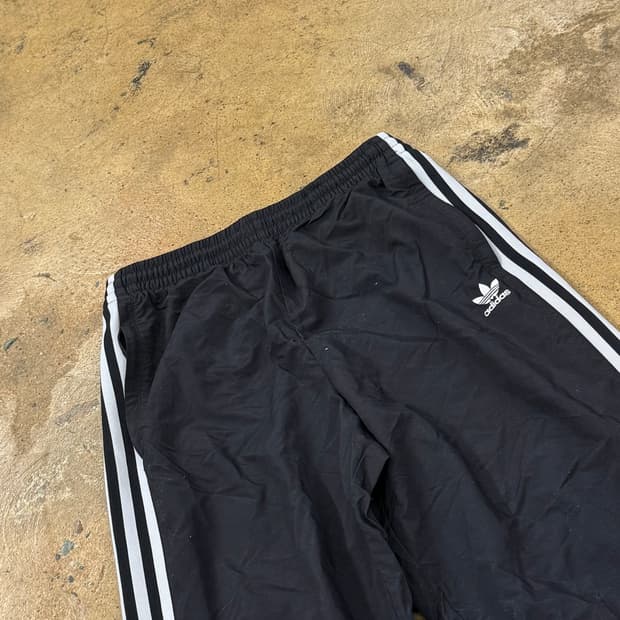 [정품/M] 아디다스 삼선 트레이닝 바지 블랙 b18