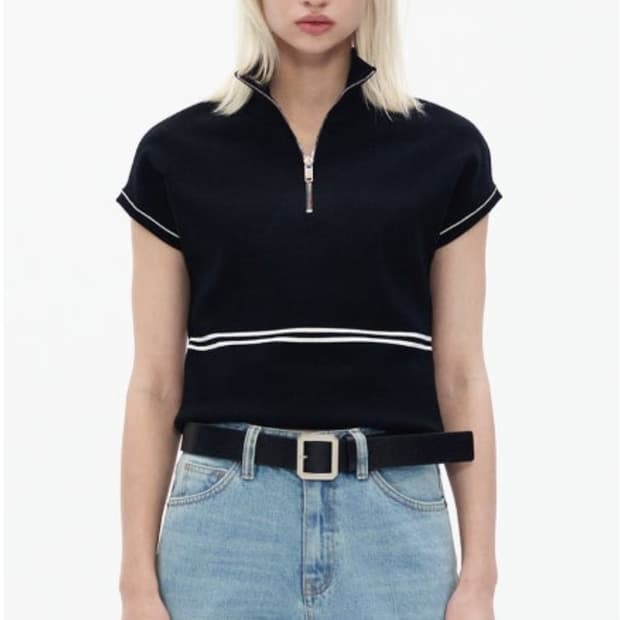 더오픈프로덕트 반집업 반팔니트