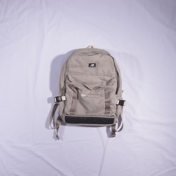 뉴발란스 백팩 B137