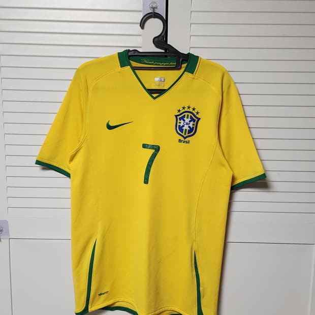 08-10 나이키 브라질 국대 트레이닝 축구 유니폼 반팔 카카