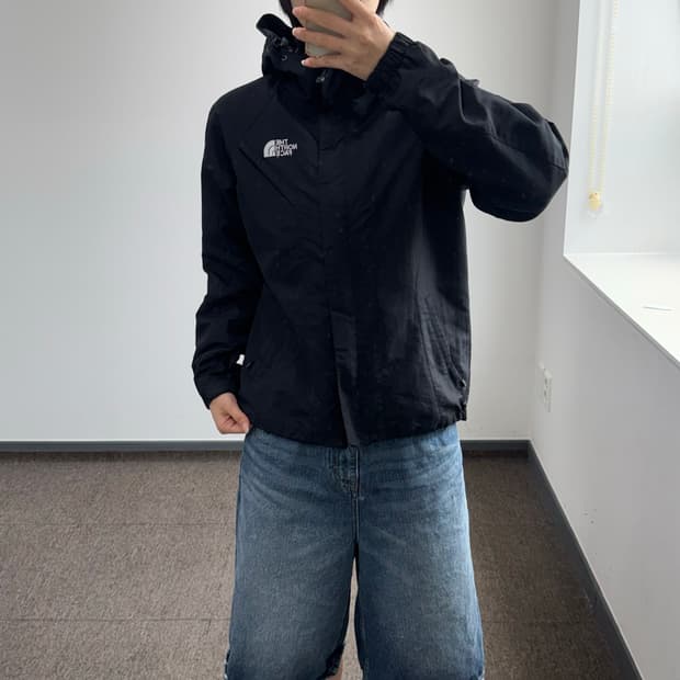 The north face 노스페이스 블랙 바람막이 자켓