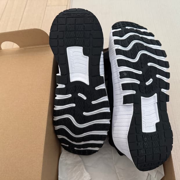 나이키 프리메트콘 6 우먼 250