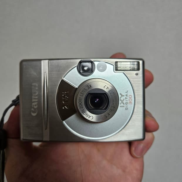 캐논 익시300 IXY300 (IXUS300) 빈티지 디카 디지털카메라