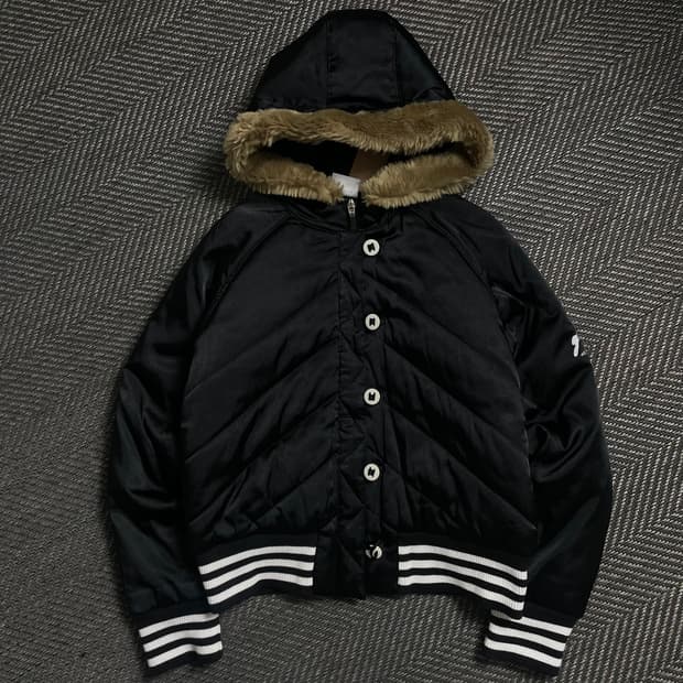 아디다스 y2k 크롭 퍼 패디드 후드 점퍼o 4826