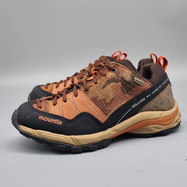 마운티아 밀리언 등산화 245