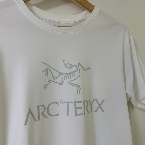 아크테릭스 아크워드 반팔 티셔츠