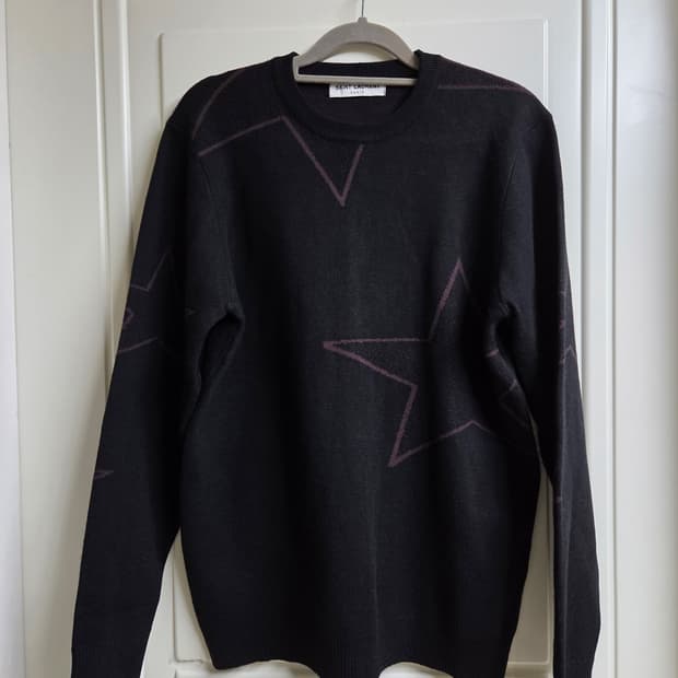 생로랑 블랙 울스웨터 니트 입니다