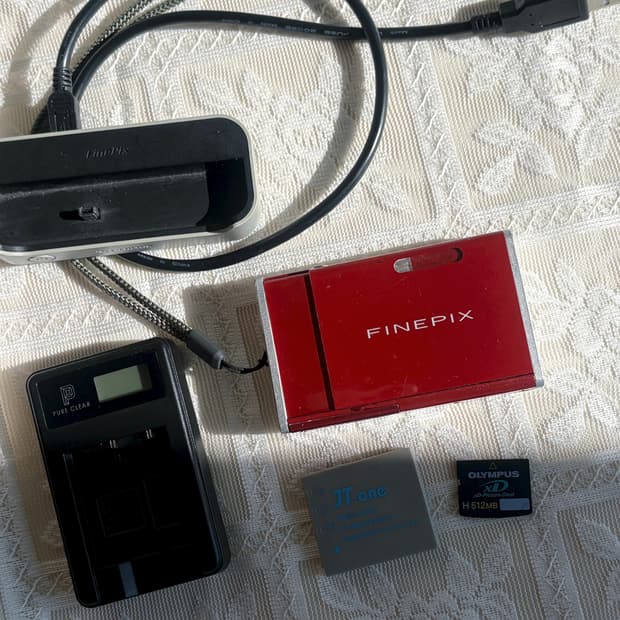 후지필름 파인픽스 Z2 (작례O / XD카드포함)