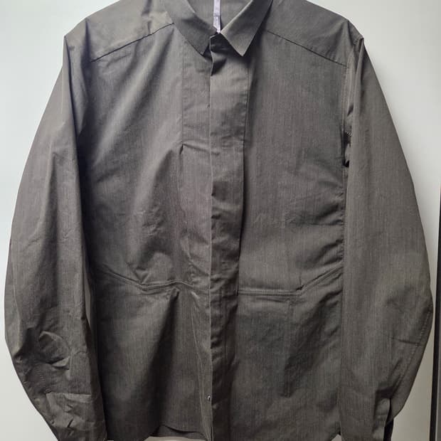 아크테릭스 베일런스 오버셔츠 L (Made in Canada)