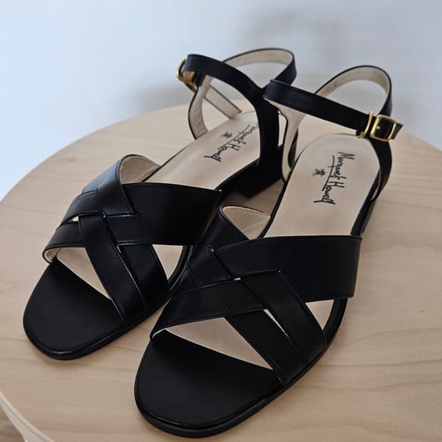 <새상품>Margaret Howell sandal 마가렛호웰 샌들