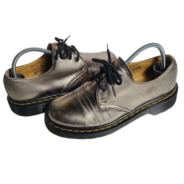 230-235) Dr.martens 닥터마틴 1461 3홀 메탈릭 실버