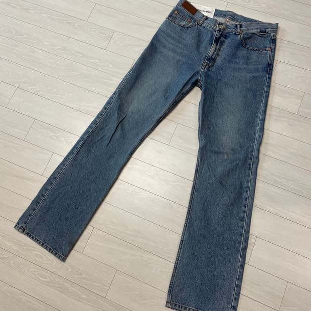 뉴 아메리카 스트레이트 진 apa413m(BLUE)