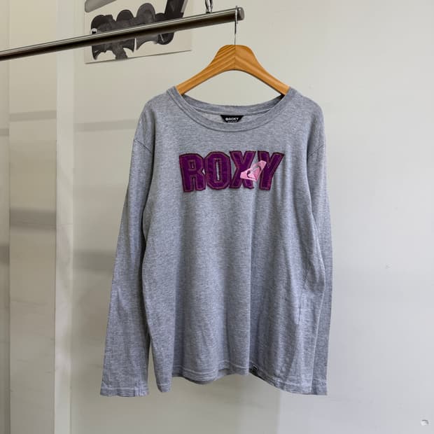 ROXY 롱슬리브