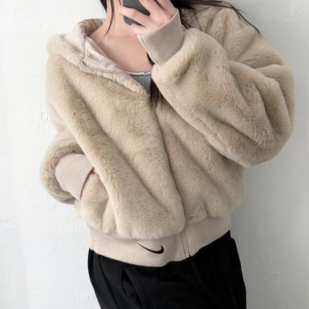 Nike 나이키 우먼 베이지 스우시 로고 퍼 후드자켓