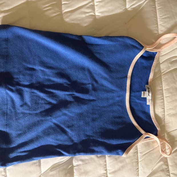 섭듀드 반팔 나시