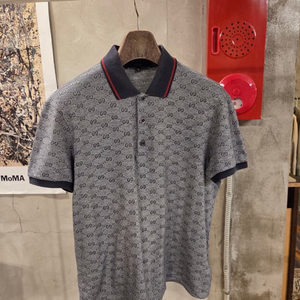 구찌 자가드패턴 클래식 PK 티셔츠