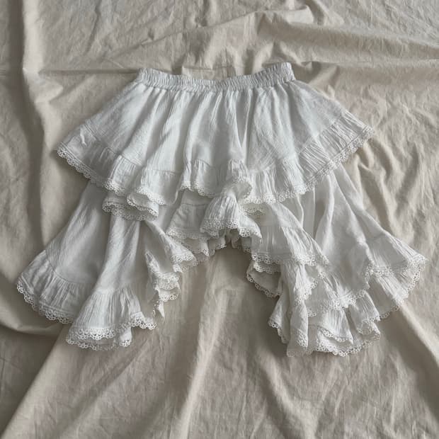 핀터레스트 코지 페어리 언발 레이스 미니 스커트