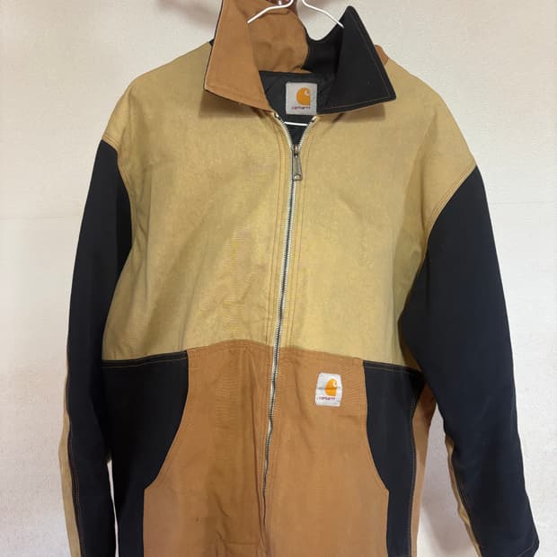 칼하트 컬러블록 자켓