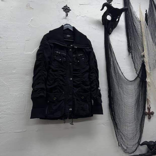 Lip service 00s y2k shirring gimmick jac