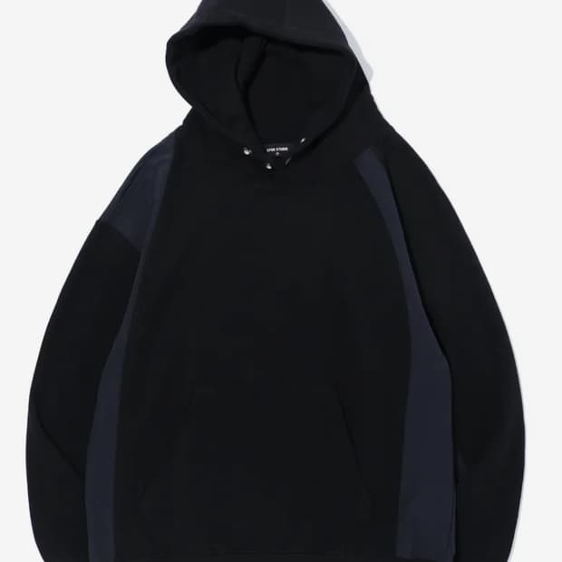 꼼파뇨 아방가르드 스냅 후드 블랙