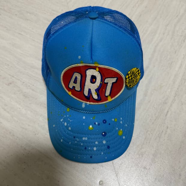 메이드원 ART 트러커캡 블루