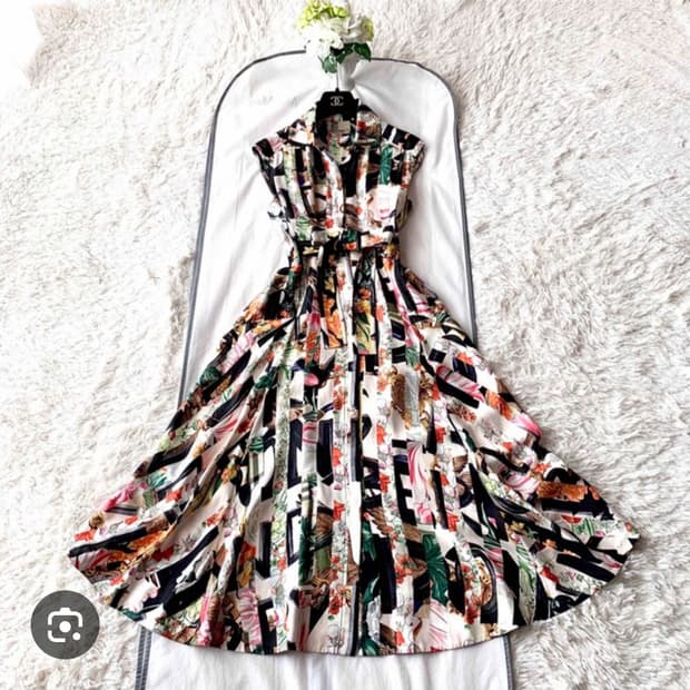 [36/55~66/정품] 버버리 그래피티 벨티드 실크원피스